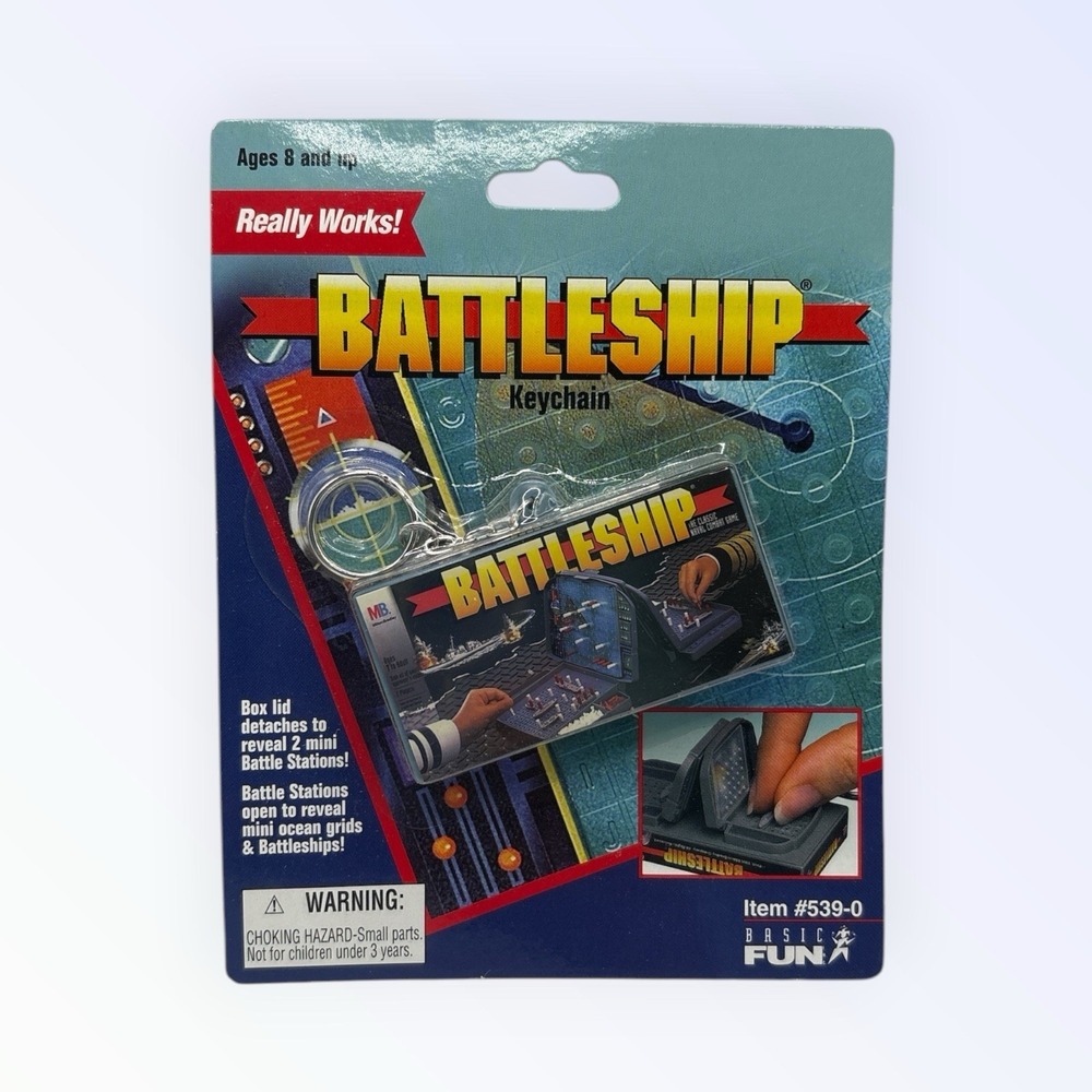 Battleship Keychain New Sealed‎ 1999 Basic Fun Mini Travel Board Game
